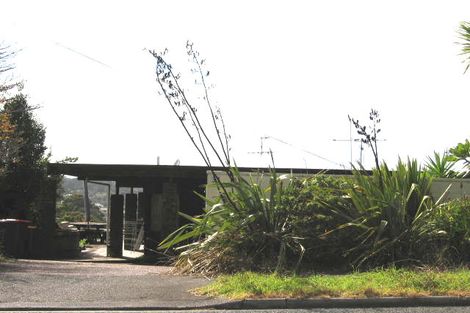 Photo of property in 31 Sunset Road, Totara Vale, Auckland, 0632