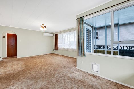 Photo of property in 17a Hamlet Street, Stratford, 4332