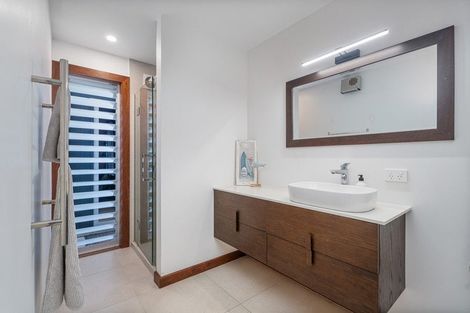 Photo of property in 1 Summer Lane, Tairua, 3508