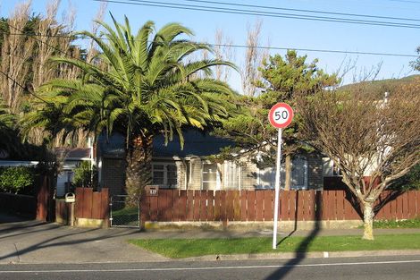 Photo of property in 177 Stokes Valley Road, Stokes Valley, Lower Hutt, 5019