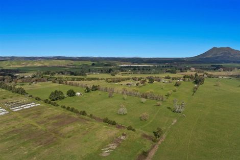 Photo of property in 108 Kawerau Road, Putauaki, Whakatane, 3192