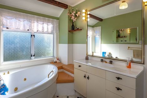 Photo of property in 289 Main Sh25 Road, Tairua, 3508