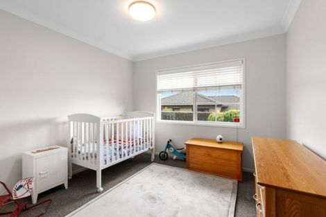 Photo of property in 33 Merriman Place, Pyes Pa, Tauranga, 3112