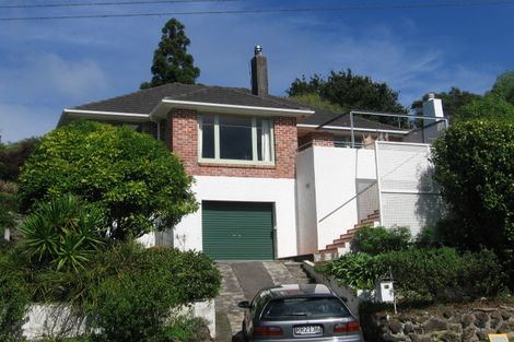 Photo of property in 60 Derwent Crescent, Titirangi, Auckland, 0604