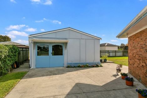 Photo of property in 6 Churchill Place, Cambridge, 3434