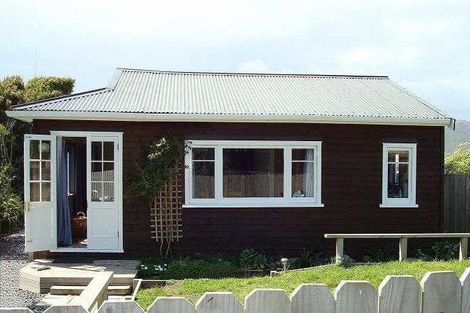 Photo of property in 18 Forest Lane, Raumati South, Paraparaumu, 5032