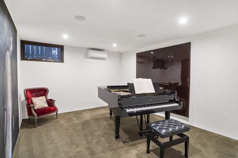 Photo of property in 45 Livingstone Street, Westmere, Auckland, 1022