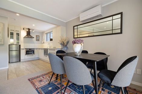 Photo of property in 13 Argyle Place, Arrowtown, 9302