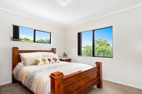 Photo of property in 4b Cynthia Place, Bellevue, Tauranga, 3110