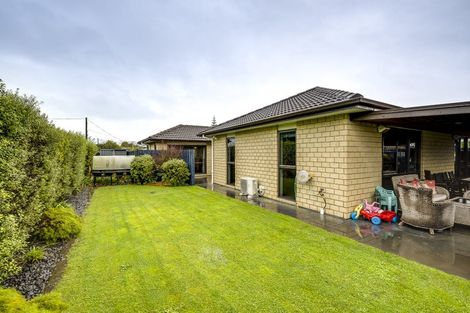 Photo of property in 3 Waitaha Place, Clive, 4102