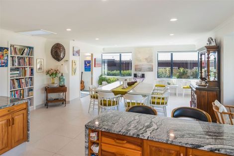Photo of property in 13 Claremont Rise, Levin, 5510