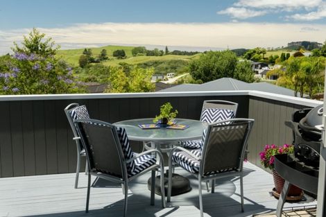 Photo of property in 44 Buxton Place, Ohauiti, Tauranga, 3112