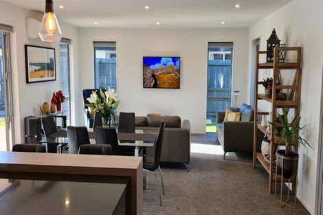 Photo of property in 22 Bradbury Avenue, Rolleston, 7614