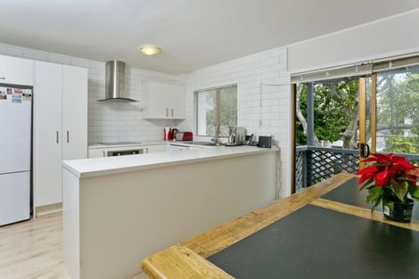 Photo of property in 1/62 Waiau Street, Torbay, Auckland, 0630