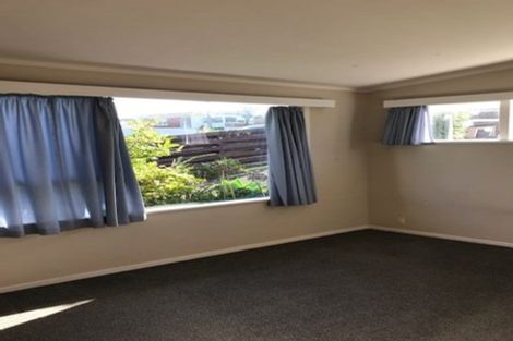 Photo of property in 1/32 Kowhai Road, Campbells Bay, Auckland, 0630