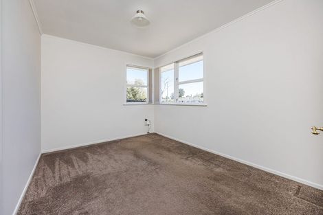 Photo of property in 18 Tairere Crescent, Rosehill, Papakura, 2113