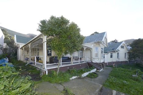 Photo of property in 1 Cressy Terrace, Lyttelton, 8082