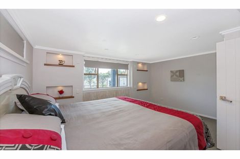 Photo of property in 10 Rishworth Avenue, Stanmore Bay, Whangaparaoa, 0932