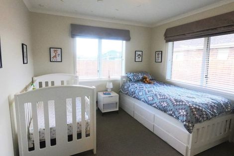 Photo of property in 32 North Crest Drive, Onerahi, Whangarei, 0110