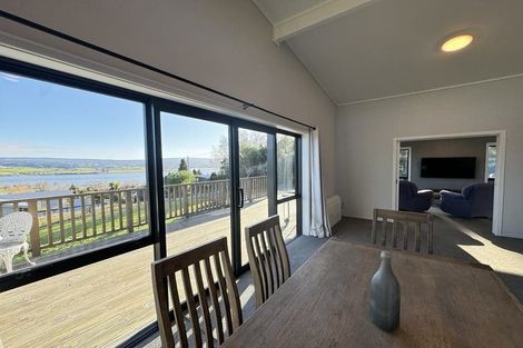 Photo of property in 32 Nore Street, Waihola, Milton, 9073