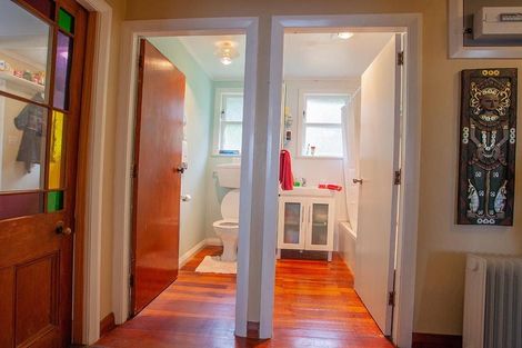 Photo of property in 6 Camden Street, Vogeltown, New Plymouth, 4310