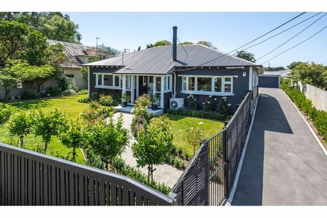 Photo of property in 60 Petrie Street, Richmond, Christchurch, 8013