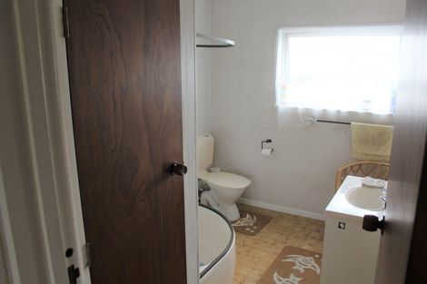 Photo of property in 7 Mccallum Street, Dannevirke, 4930