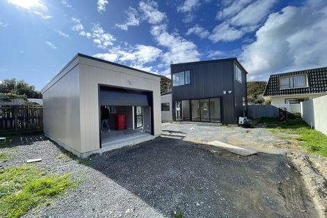 Photo of property in 392a Cambridge Terrace, Naenae, Lower Hutt, 5011
