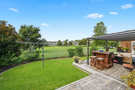 Photo of property in 25 Pointon Glade, Grandview Heights, Hamilton, 3200