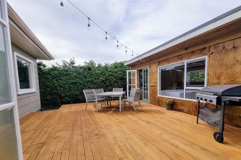 Photo of property in 9 Parakai Street, Paraparaumu, 5032