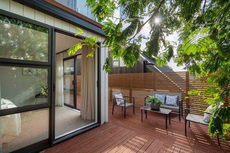 Photo of property in 3 Tapatai Place, Castor Bay, 0620