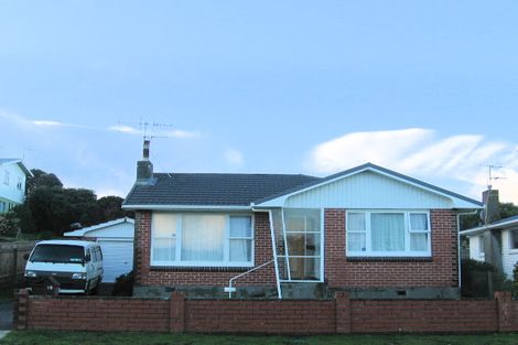 Photo of property in 12 Anthony Grove, Paraparaumu Beach, Paraparaumu, 5032