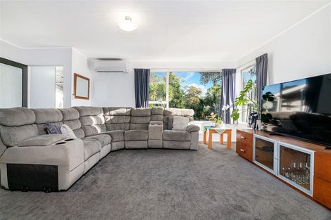 Photo of property in 28 Mawney Road, Henderson, Auckland, 0610