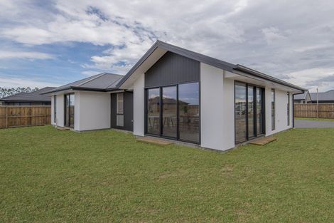 Photo of property in 26 Rosalind Avenue, Darfield, 7510