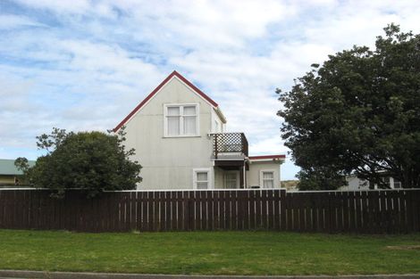 Photo of property in 13 Manga-pirau Street, Waikawa Beach, Manakau, 5573