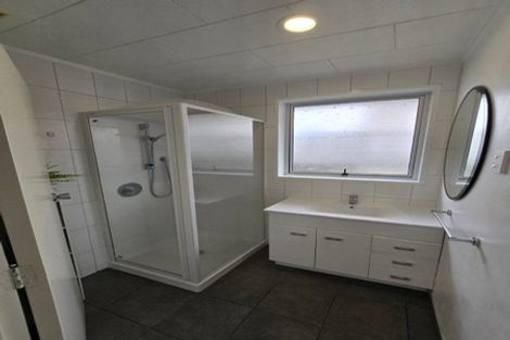 Photo of property in 4 Kiwi Road, Raumati Beach, Paraparaumu, 5032