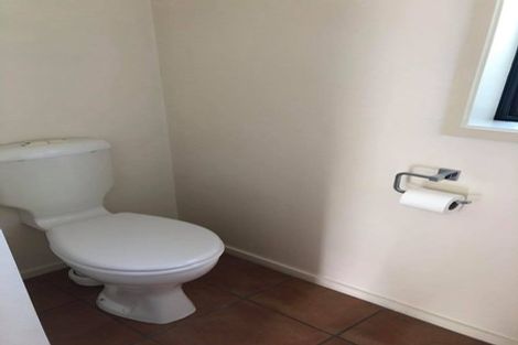 Photo of property in 2/13 Havelock Avenue, Forrest Hill, Auckland, 0620