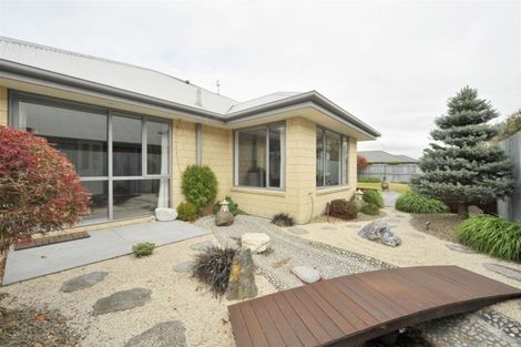 Photo of property in 27 Te Pihopa Way, Aidanfield, Christchurch, 8025