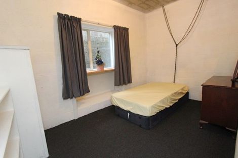 Photo of property in 40 Manor Place, Dunedin Central, Dunedin, 9016