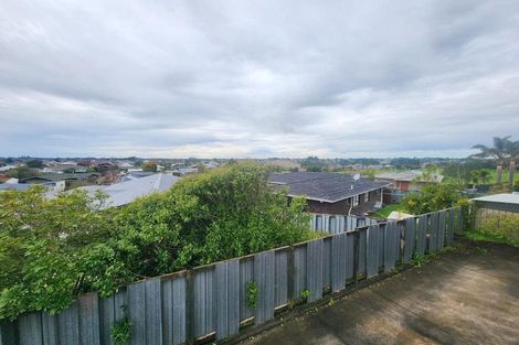 Photo of property in 8b Julian Place, Westown, New Plymouth, 4310