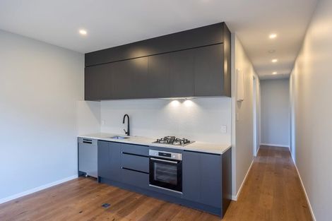 Photo of property in 15 Mcindoe Road, Kumeu, 0810