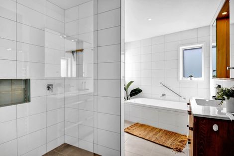 Photo of property in 1a French Street, Moturoa, New Plymouth, 4310