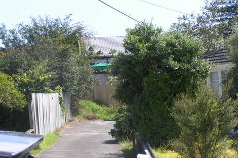 Photo of property in 8a Nutsey Avenue, Northcote, Auckland, 0627