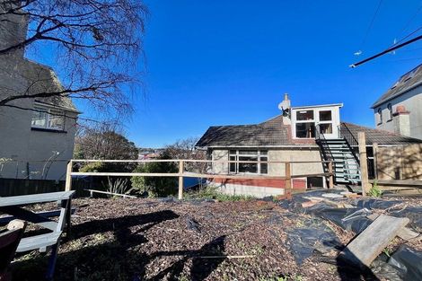 Photo of property in 40 Manor Place, Dunedin Central, Dunedin, 9016