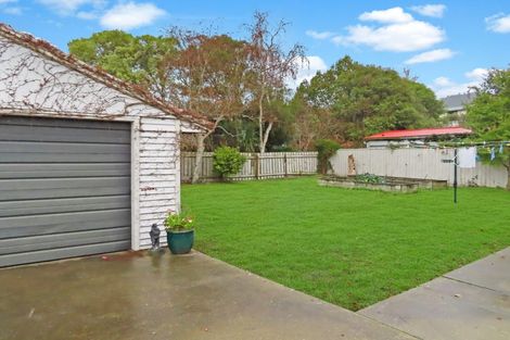 Photo of property in 15 Prouse Grove, Silverstream, Upper Hutt, 5019