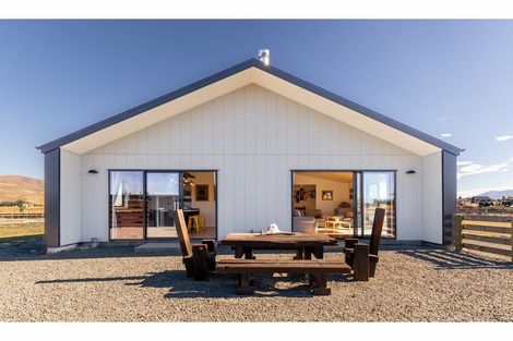 Photo of property in 1 Tussock Crescent, Twizel, 7901