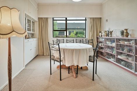 Photo of property in 2/37 Middle Road, Havelock North, 4130