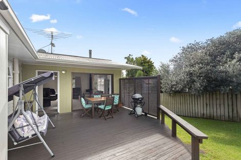 Photo of property in 5 Campbell Street, Waiuku, 2123