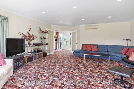 Photo of property in 137 Kent Street, Carterton, 5713