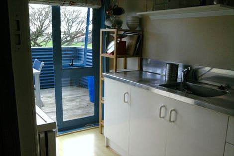 Photo of property in 16 Freyberg Street, Roslyn, Palmerston North, 4414